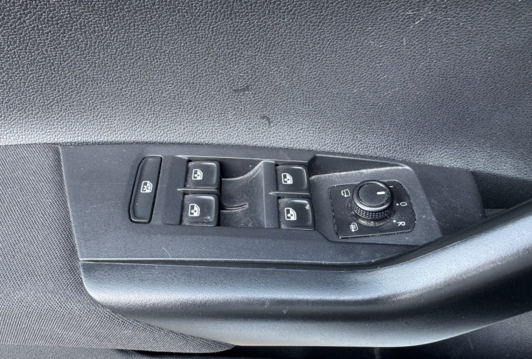 Volkswagen Polo VI 1.0 TSI 12V BMT 95 CH IQ DRIVE / RIEN A PREVOIR 