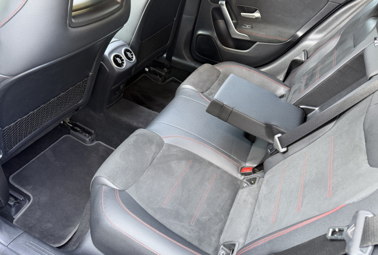 Mercedes CLA SHOOTING BRAKE 200 d 150 ch AMG Line 8G-DCT / Toit pano / Coffre elec