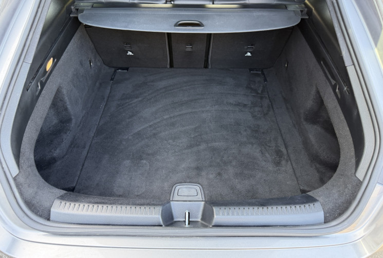 Mercedes CLA SHOOTING BRAKE 200 d 150 ch AMG Line 8G-DCT / Toit pano / Coffre elec