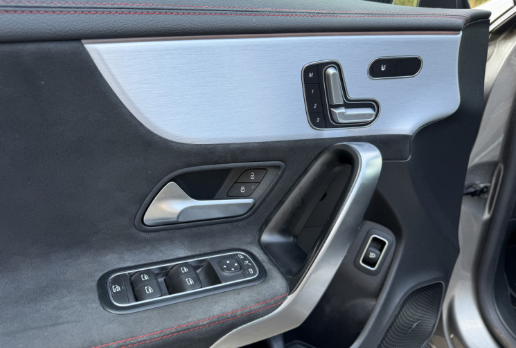 Mercedes CLA SHOOTING BRAKE 200 d 150 ch AMG Line 8G-DCT / Toit pano / Coffre elec