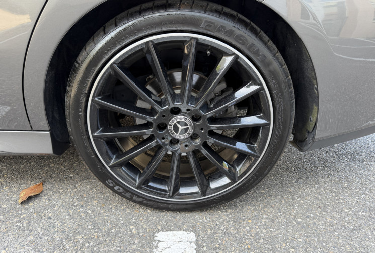 Mercedes CLA SHOOTING BRAKE 200 d 150 ch AMG Line 8G-DCT / Toit pano / Coffre elec