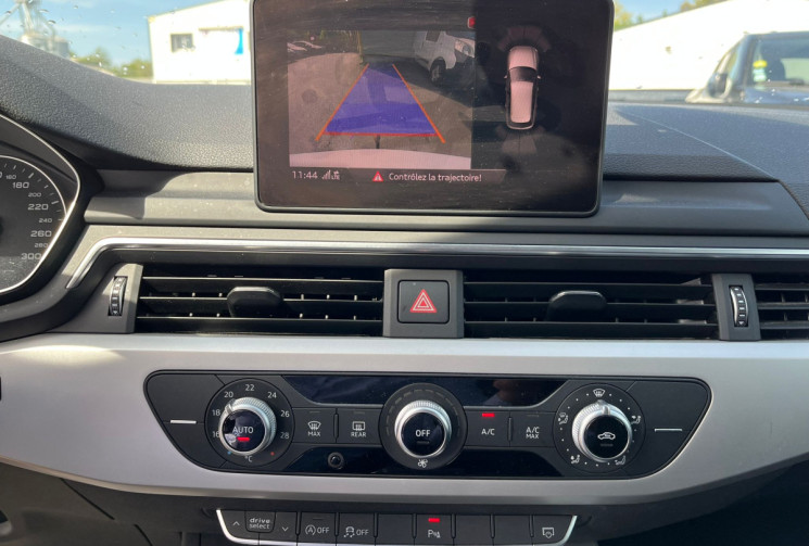 Audi A4 Avant V (B9) 35 TDI 150ch Business line S tronic 7 *Avec attelage électrique*