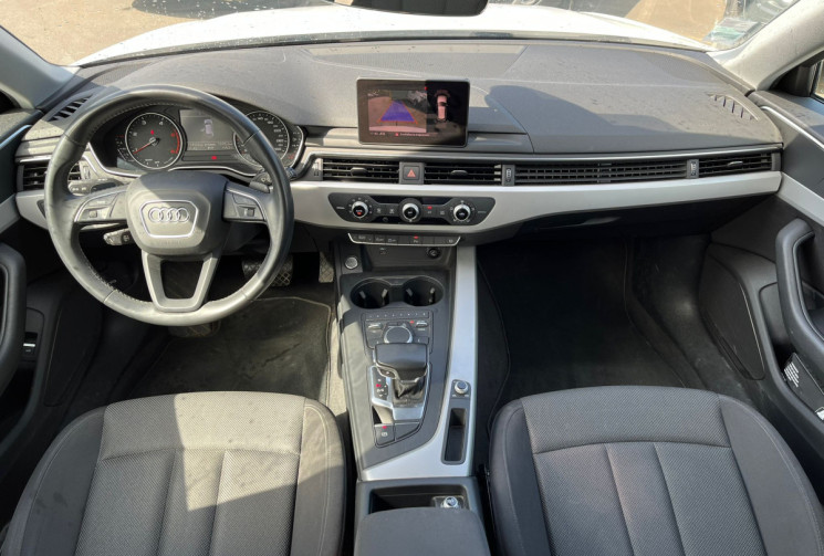Audi A4 Avant V (B9) 35 TDI 150ch Business line S tronic 7 *Avec attelage électrique*