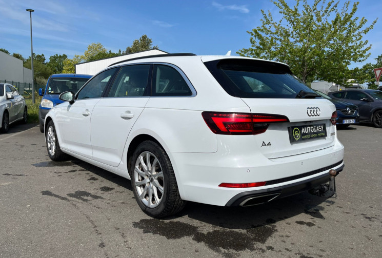 Audi A4 Avant V (B9) 35 TDI 150ch Business line S tronic 7 *Avec attelage électrique*