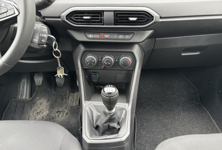 Dacia Sandero 1.0 TCE 90 ESSENTIAL Faible kilometrage