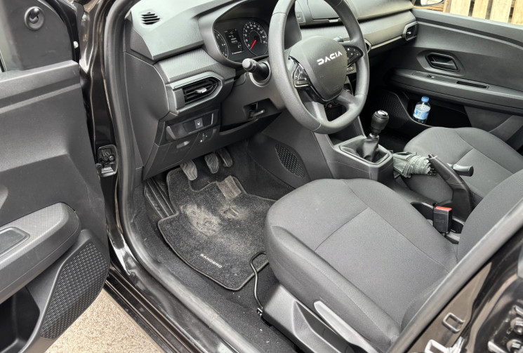 Dacia Sandero 1.0 TCE 90 ESSENTIAL Faible kilometrage