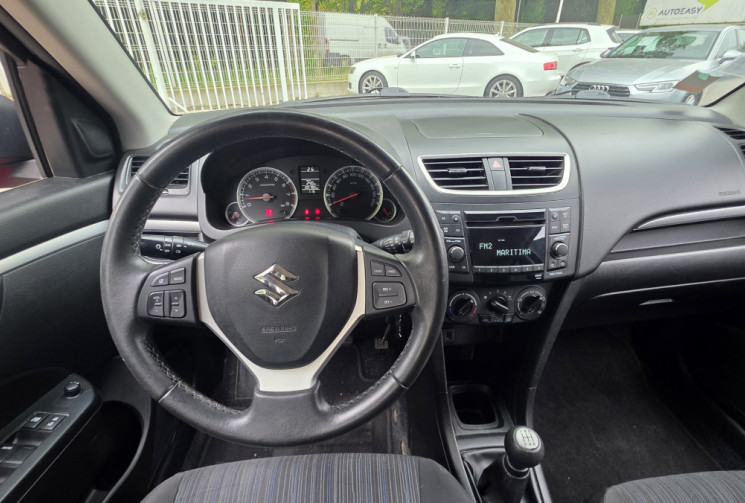 Suzuki Swift Suzuki Swift 1.2 VVT 94cv PRIVILEGE