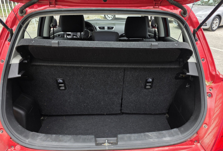 Suzuki Swift Suzuki Swift 1.2 VVT 94cv PRIVILEGE
