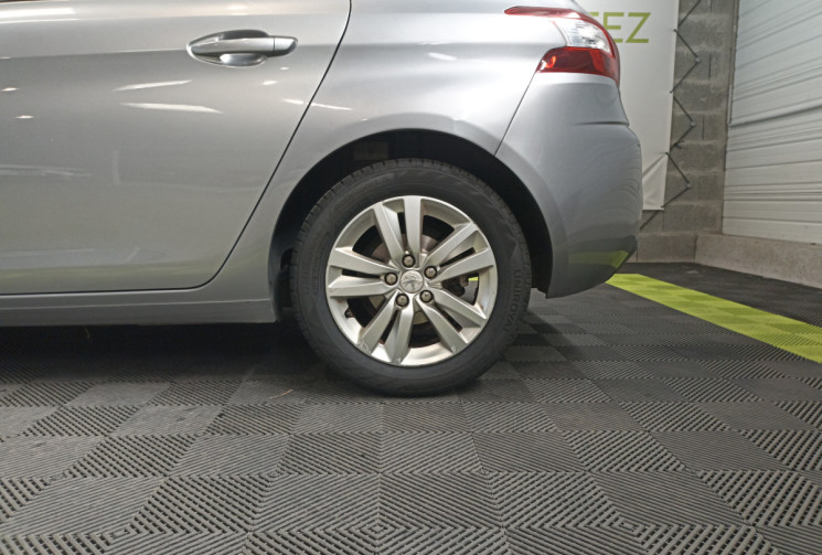 Peugeot 308 1.6 HDi FAP 92 ch Active – Suivi complet disponible – Distribution & embrayage effectué