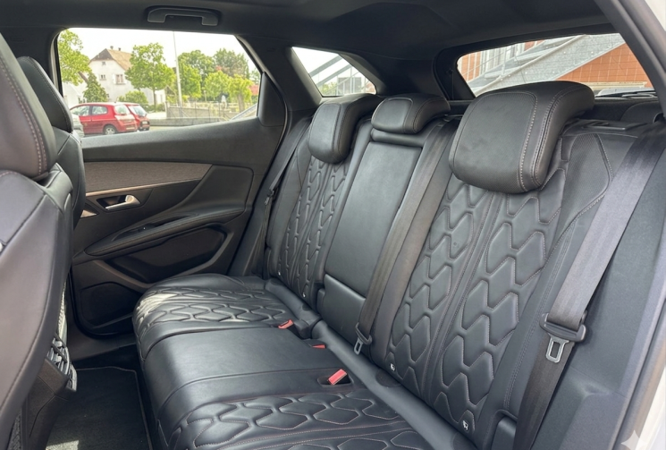 Peugeot 3008  2.0 BlueHDi 180ch S&S GT EAT8