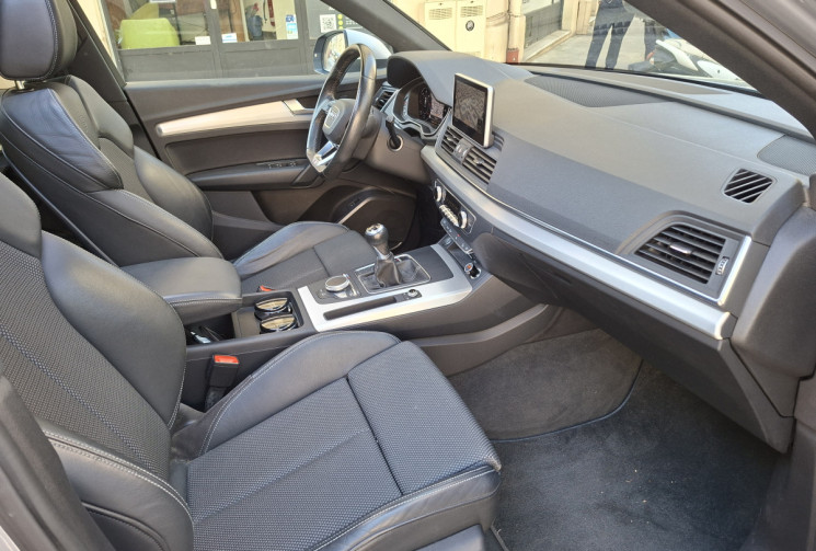 Audi Q5 II 2.0 TDI 150 CH S-Line toit ouvrant pano/ attelage...