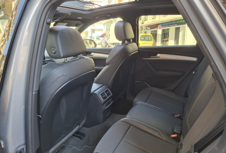 Audi Q5 II 2.0 TDI 150 CH S-Line toit ouvrant pano/ attelage...