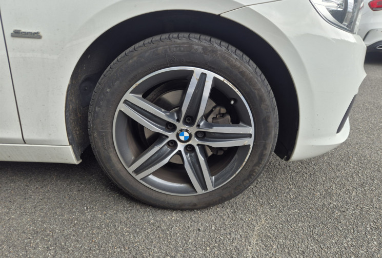 BMW SERIE 2 ACTIVETOURER 218D 150ch Sport Attelage / Caméra de recul