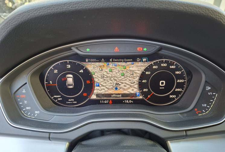 Audi Q5 II 2.0 TDI 150 CH S-Line toit ouvrant pano/ attelage...