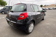 Renault Clio   III 5 Portes Phase 2 1.2 101 DYNAMIQUE / DISTRIBUTION FAITE / GARANTIE 12 MOIS 