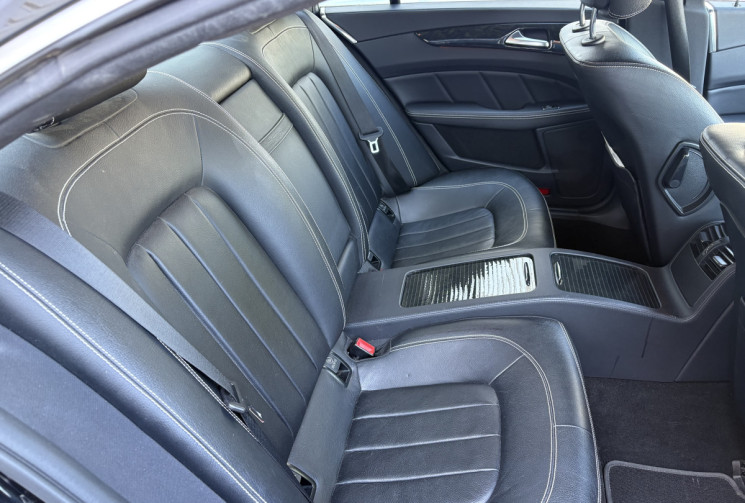 Mercedes CLS  220 BlueTEC  (conduite a droite)