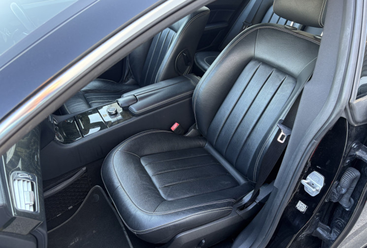Mercedes CLS CLS 220 BlueTEC  (conduite a droite)