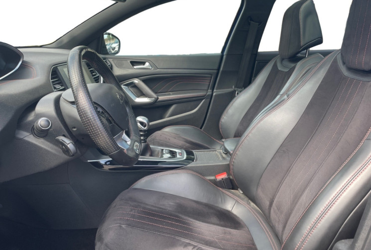 Peugeot 308 SW 1.6 GT / 205 CH 