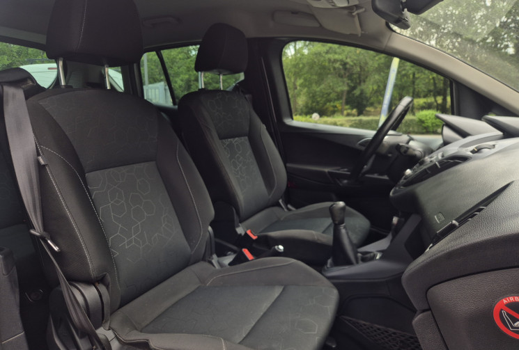 Ford B-MAX 1.4 90ch Edition / Faible kilometrage