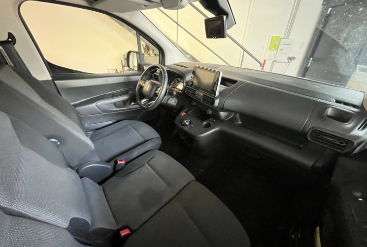 Citroën Berlingo 1.5 Blue HDi 130 Driver / BOITE AUTOMATIQUE / DISTRIBUTION FAITE / CAMERA DE RECUL