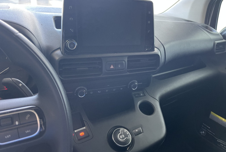 Citroën Berlingo 1.5 Blue HDi 130 Driver / BOITE AUTOMATIQUE / DISTRIBUTION FAITE / CAMERA DE RECUL