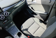 Mercedes Classe B  180 Design 7G-DCT 122 ch * Attelage électrique