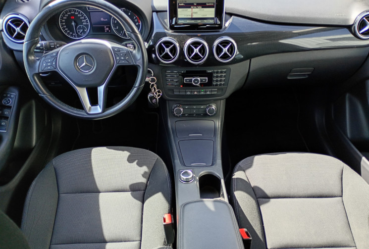 Mercedes Classe B  180 Design 7G-DCT 122 ch * Attelage électrique