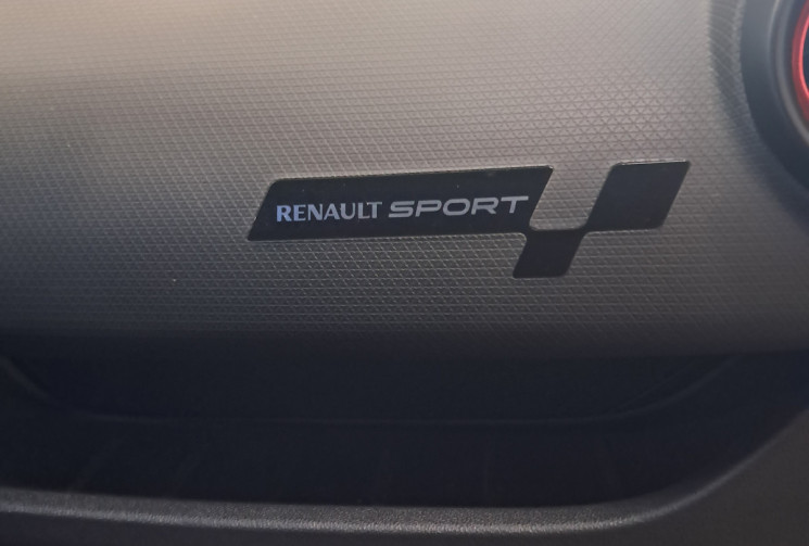 Renault Clio IV 1.6 T 220 RS Trophy EDC6 - RS MONITOR - CAMERA - SUIVI ENTRETIEN - 