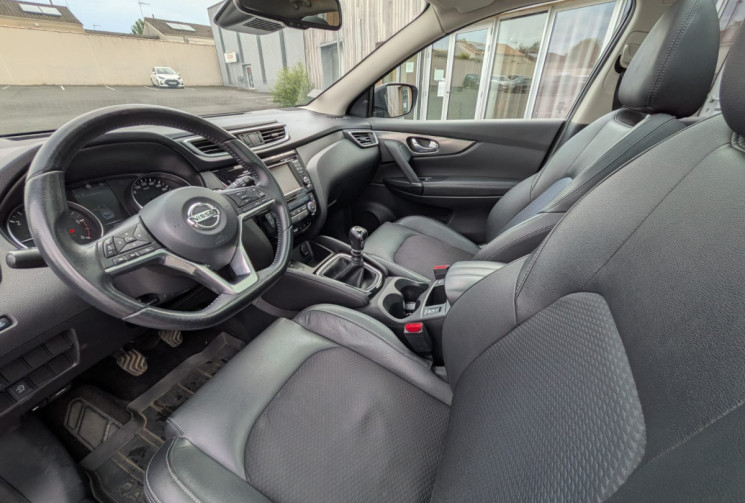 Nissan Qashqai II Phase 2 1.5 dCi TEKNA S&S 110 
