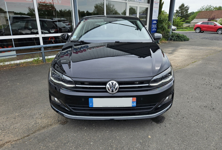 Volkswagen Polo VI 1.0 TSI 115 CARAT BVM 5P