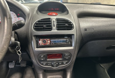 Peugeot 206 1.4i 75 ch X line clim toit ouvrant 