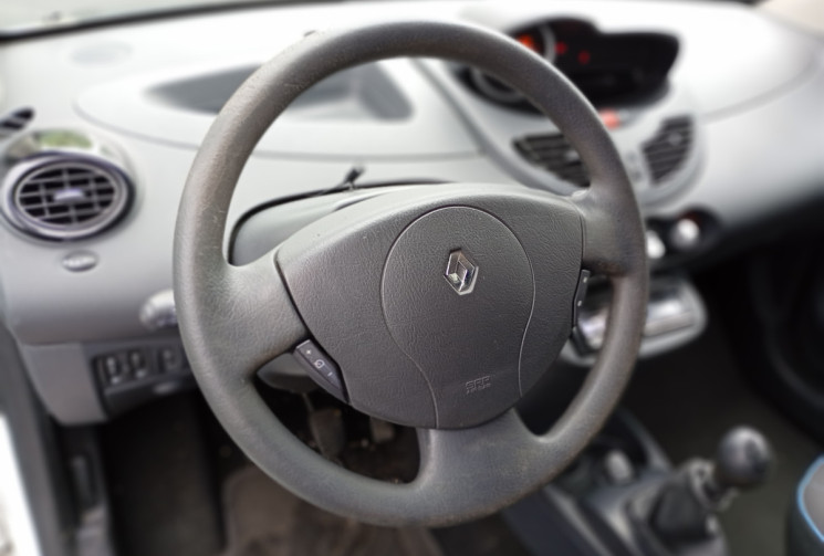 Renault Twingo  1.5 dci 75 ch 2 Places