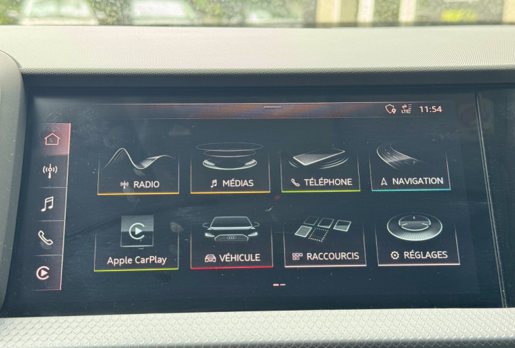 Audi A1 II 30 TFSI 116 DESIGN LUXE S-Tronic7  / CARPLAY / Entretien AUDI / CT OK / GARANTIE 6 MOIS