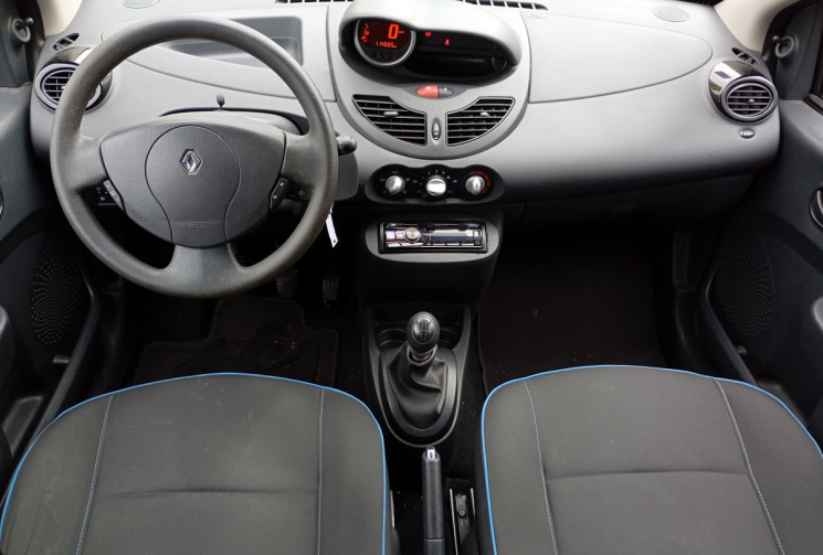 Renault Twingo  1.5 dci 75 ch 2 Places