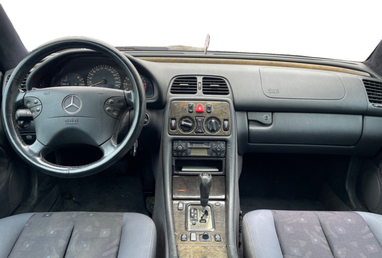 Mercedes Classe CLK 200 / 2.0 i KOMPRESSOR / 192 CH / BOITE AUTO