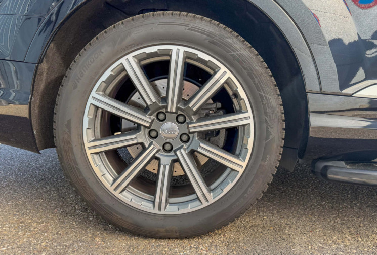 Audi Q7  V6 3.0 TDI 272 cv BVA8  Avus Extended 7P CAM 360 MATRIX TOIT OUVRANT VIRTUAL BOSE 