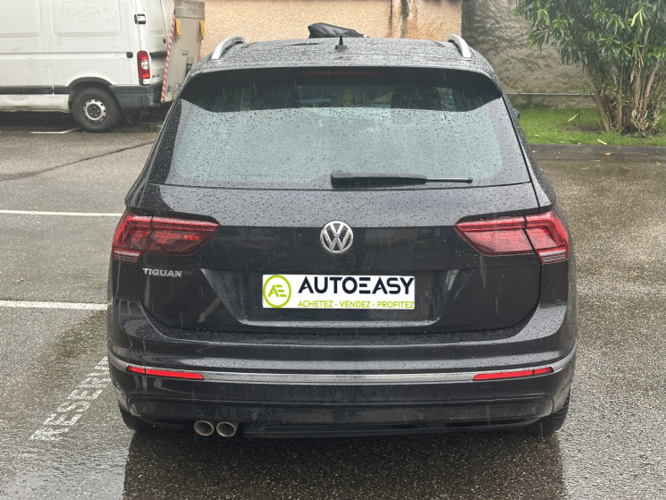 Volkswagen Tiguan 2.0 150 ch R-LINE / Toit Ouvrant / Entretien Complet