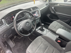 Volkswagen Tiguan 2.0 150 ch R-LINE / Toit Ouvrant / Entretien Complet