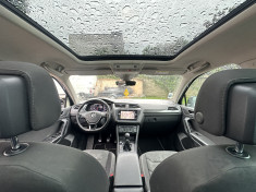 Volkswagen Tiguan 2.0 150 ch R-LINE / Toit Ouvrant / Entretien Complet