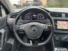 Volkswagen Tiguan 2.0 150 ch R-LINE / Toit Ouvrant / Entretien Complet