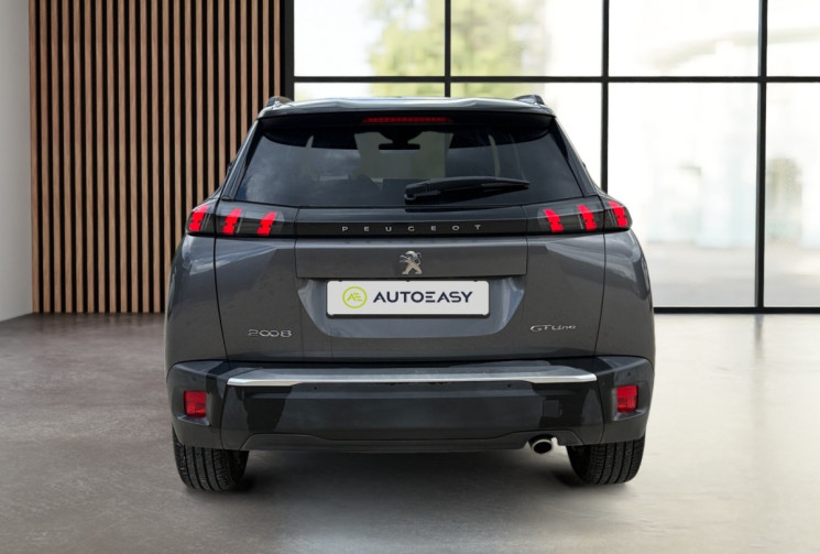 Peugeot 2008 1.5 BLUE HDI 130 GT LINE EAT8 / SIEGES CHAUFFANTS / SIEGES CUIR / CARPLAY / CAMERA