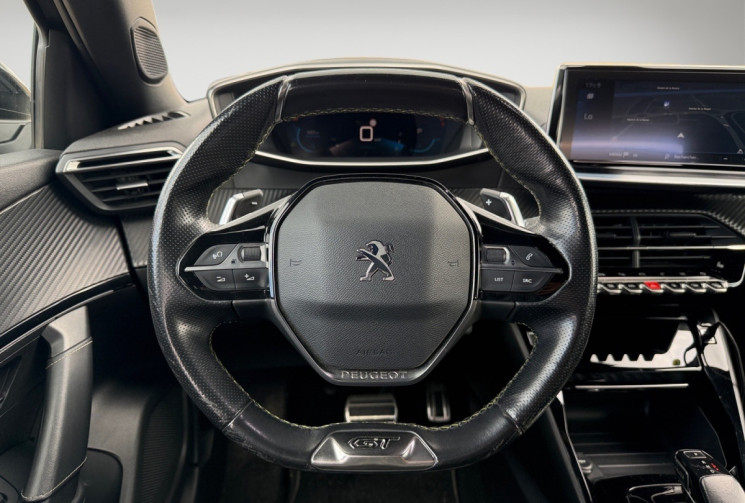 Peugeot 2008 1.5 BLUE HDI 130 GT LINE EAT8 / SIEGES CHAUFFANTS / SIEGES CUIR / CARPLAY / CAMERA