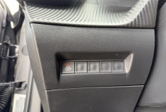 Peugeot 2008 1.5 BLUE HDI 130 GT LINE EAT8 / SIEGES CHAUFFANTS / SIEGES CUIR / CARPLAY / CAMERA