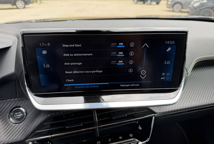 Peugeot 2008 1.5 BLUE HDI 130 GT LINE EAT8 / SIEGES CHAUFFANTS / SIEGES CUIR / CARPLAY / CAMERA