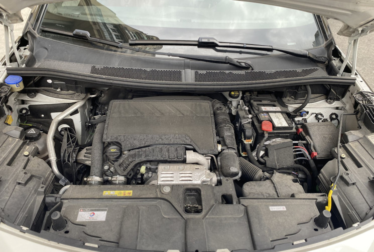 Peugeot 3008 1.2 THP EAT8 130 CH GT Line
