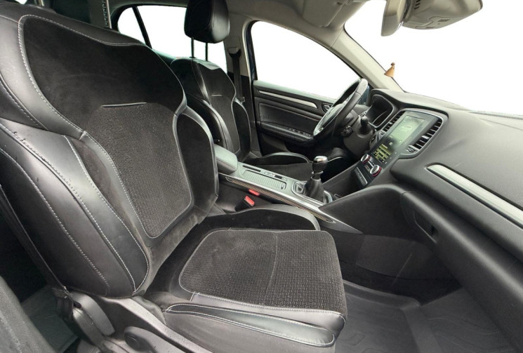 Renault Megane IV / 1.6 DCI / 130 CH / INTENS / CHAINE DE DISTRIBUTION