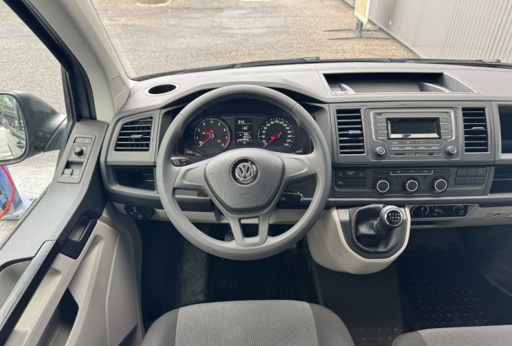 Volkswagen Transporter 2.0 TSI 150 9 places Business