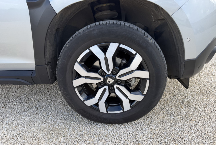 Dacia Duster 1.5 BLUE DCI 115 PRESTIGE / SUIVI A JOUR / CAMERA 