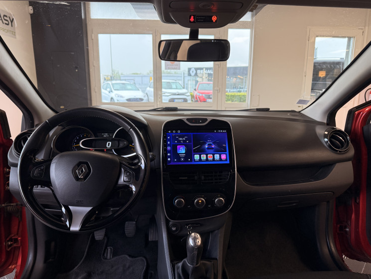 Renault Clio  IV 5 PORTES 0.9 TCe 90 / LIMITED / DISTRIB A JOUR