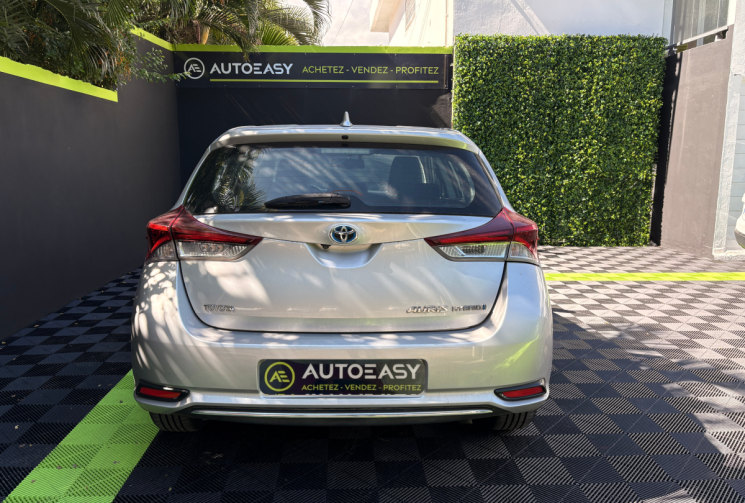 Toyota AURIS  (180) Phase 2 1.8 VVT-i HSD CVT 136cv
